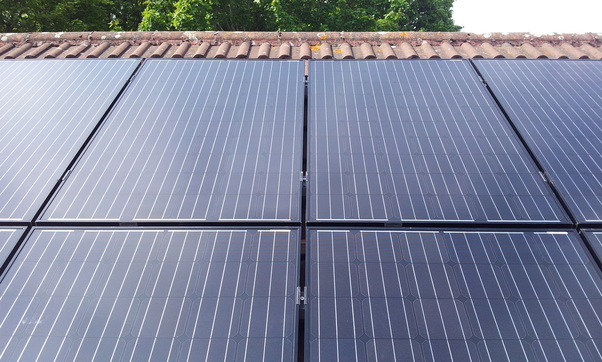 All-black hyundai solar panels